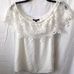 Women's Blouse off the shoulder
